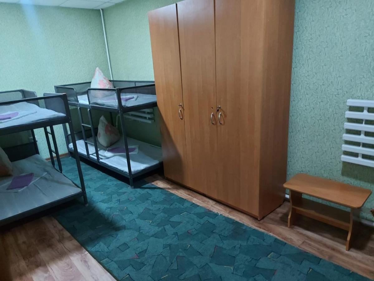 Мини-Отель "Алатау",Хостел Павлодар Екстер'єр фото